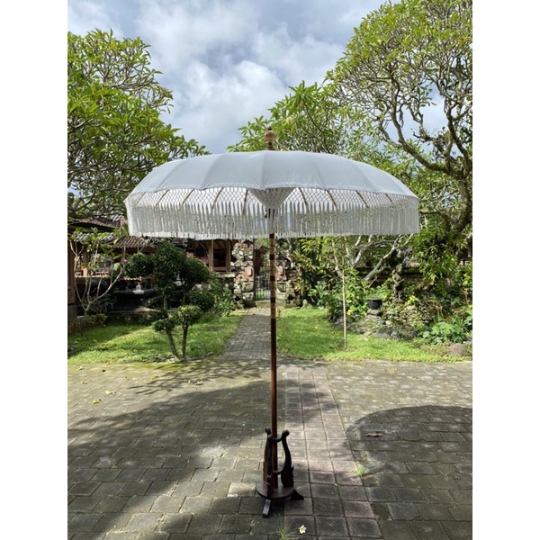 TEDUNG PANTAI DEKORASI BALI BERKULITAS