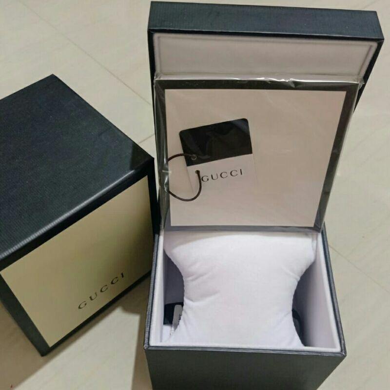 kotak jam tangan gucci original fulset