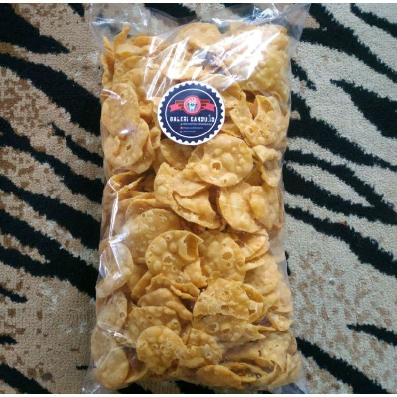 Jual [500 Gram] Kemplang Pangsit Pedas Gurih Khas Tuban Shopee