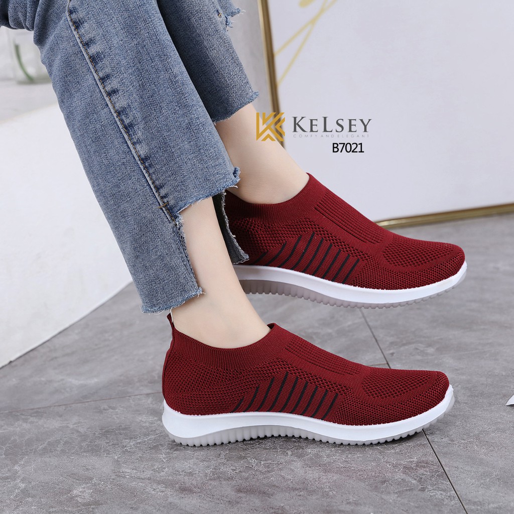 Kelsey Sepatu Wanita Flyknit Flat Shoes / Sepatu Sneakers Wanita B7021