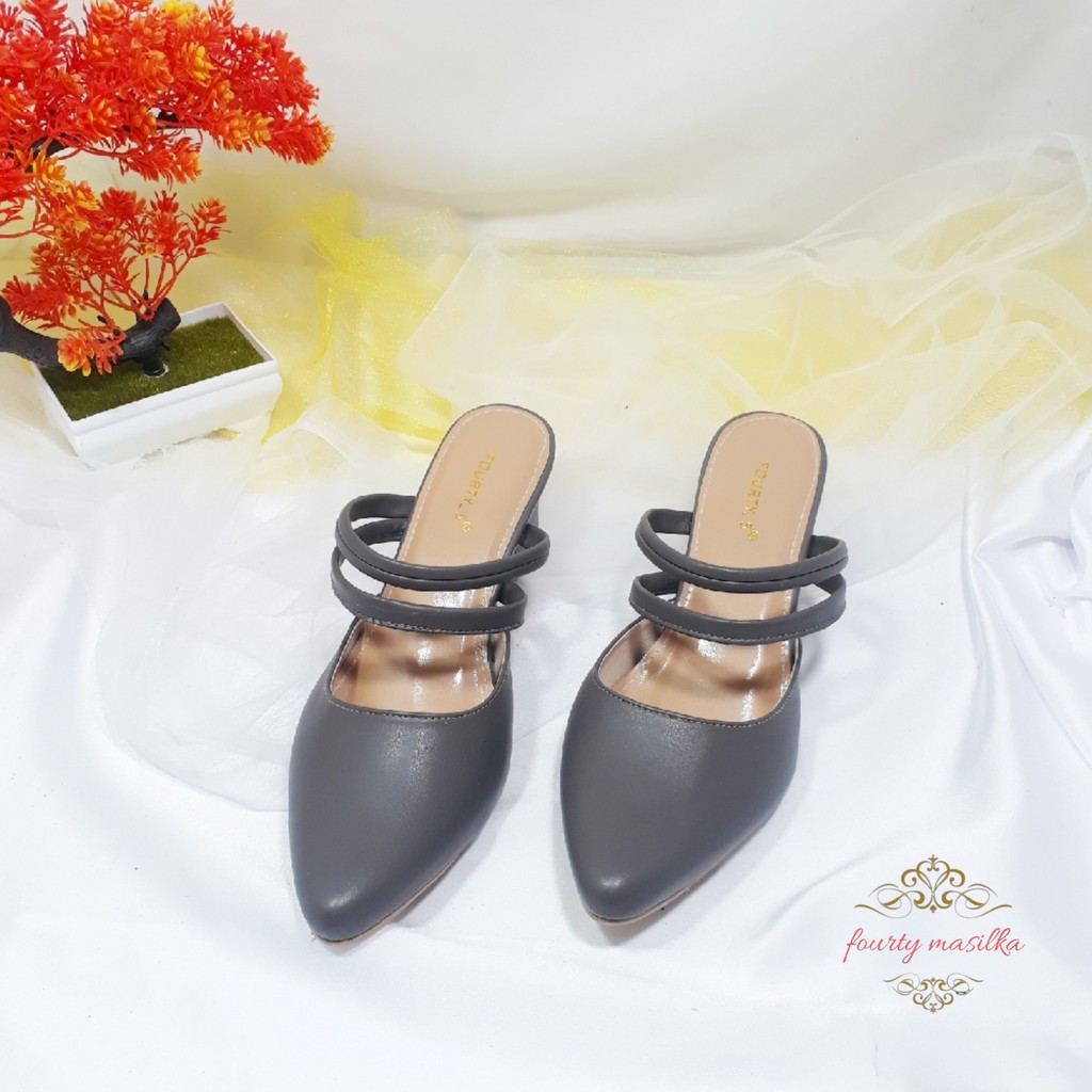 RHM HEELS HAK TAHU TERBARU DR 03