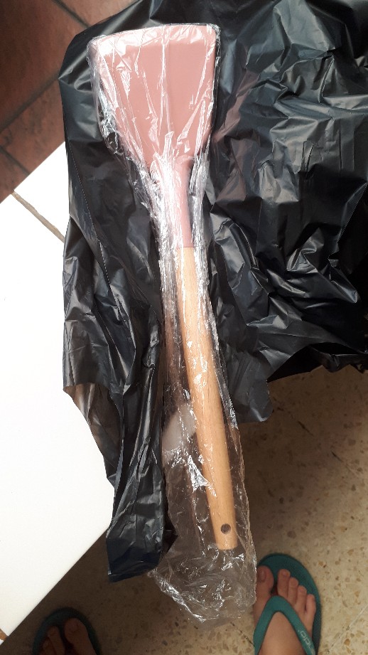 Spatula Silikon Turner Full Silicone Gagang Kayu Anti Lengket Non Stick Spatula Sodet Sutil Silikon