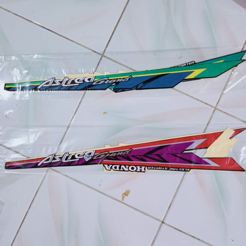Striping Grand 1993 Standart | stiker bodi motor grand bulus 93