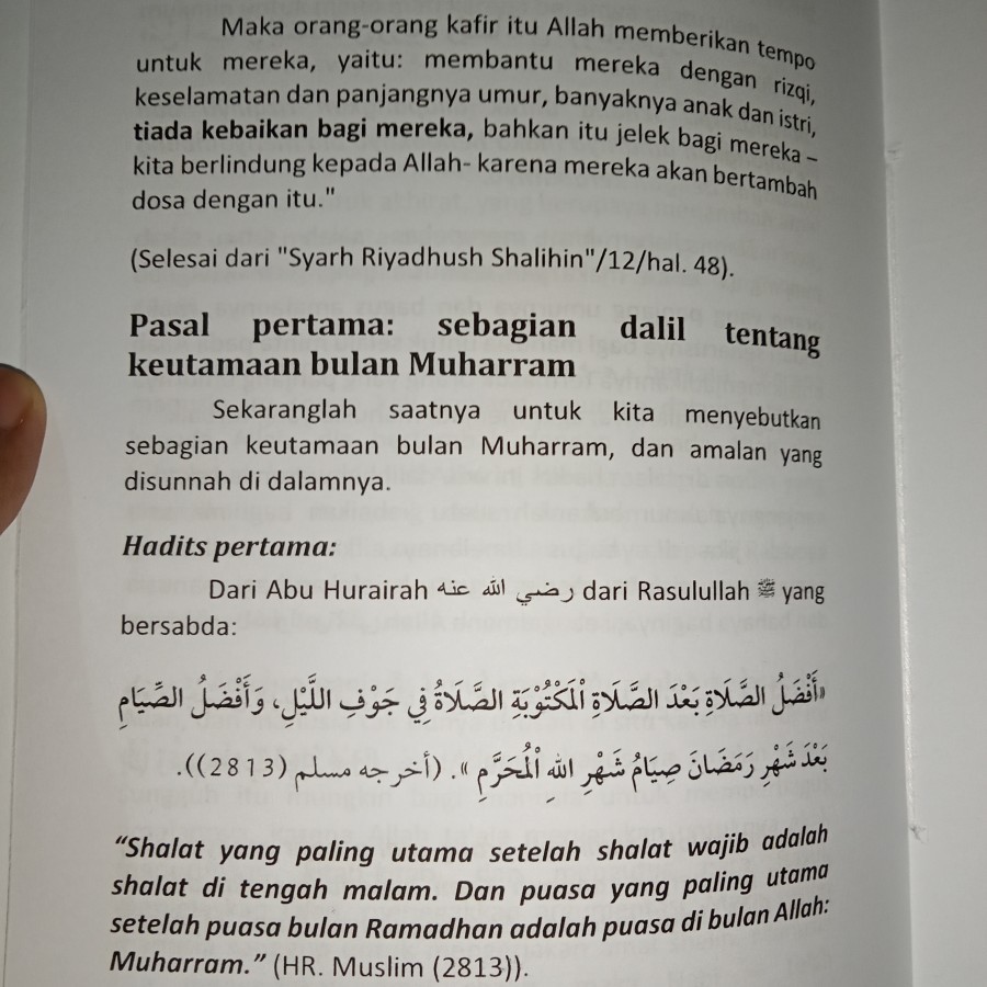 Buku Bulan Muharram Antara Syariat Dan Bid Ah Di Dalam Islam Shopee Indonesia