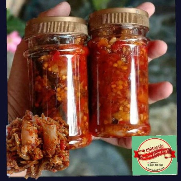 

Sambal Mercon Cumi mix Teri Pedas Gurih berat isi 120gr
