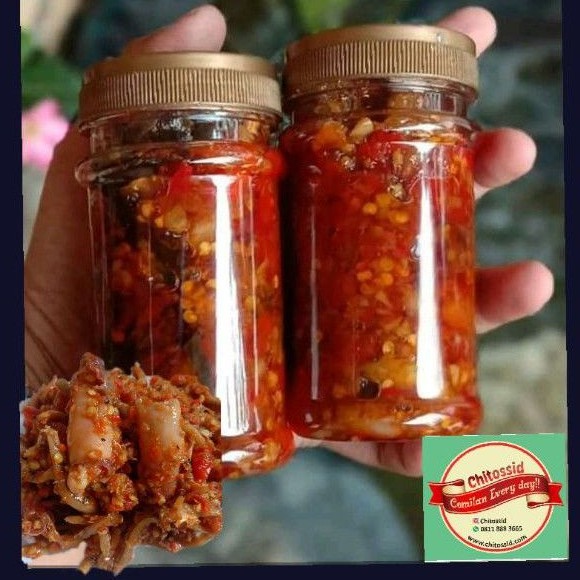 

Sambal Mercon Cumi mix Teri Pedas Gurih berat isi 120gr