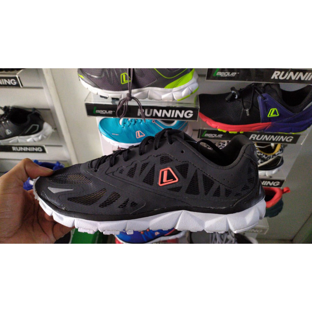 Sepatu Lari League Volans 2 Nocturnal 102325008