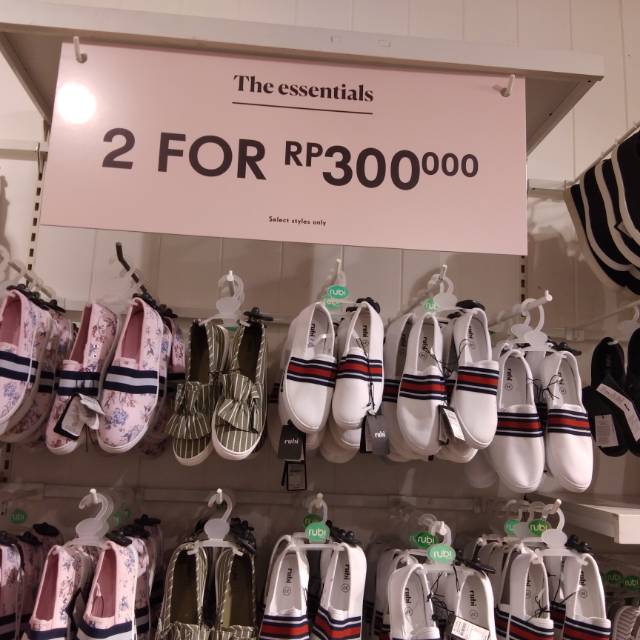 SEPATU SLIP ON RUBI UKURAN 36-40