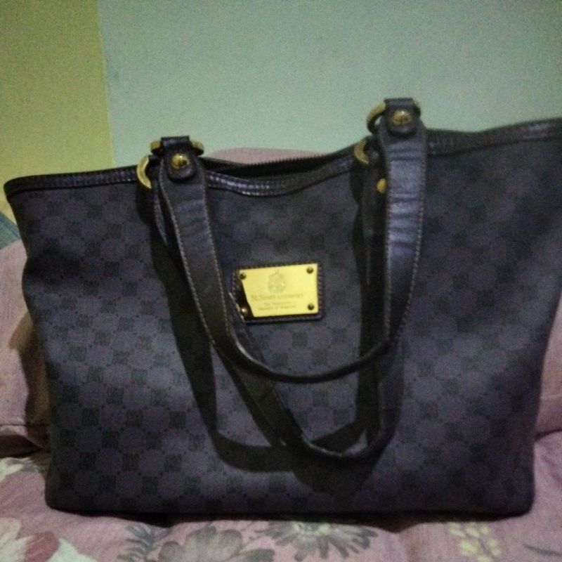 Tote St Scott london