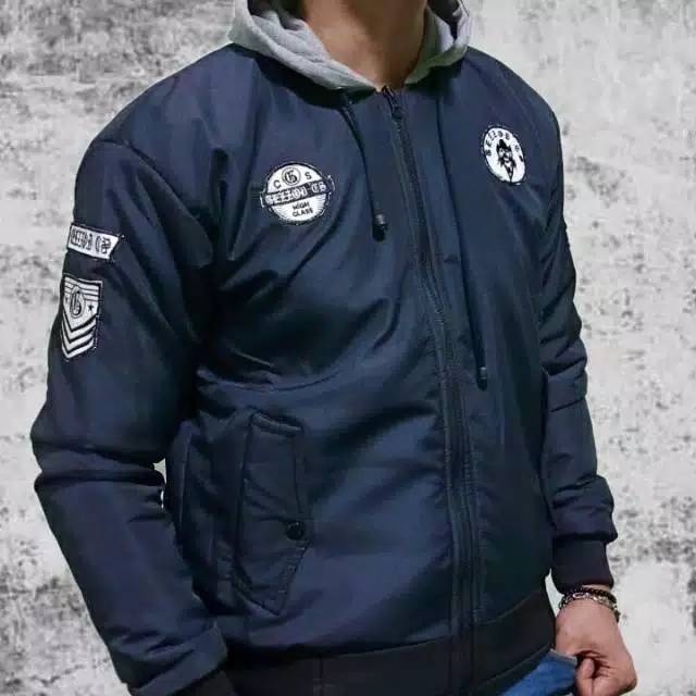 JAKET COWOK KEREN HIGHCLASS BOMBER KEKINIAN