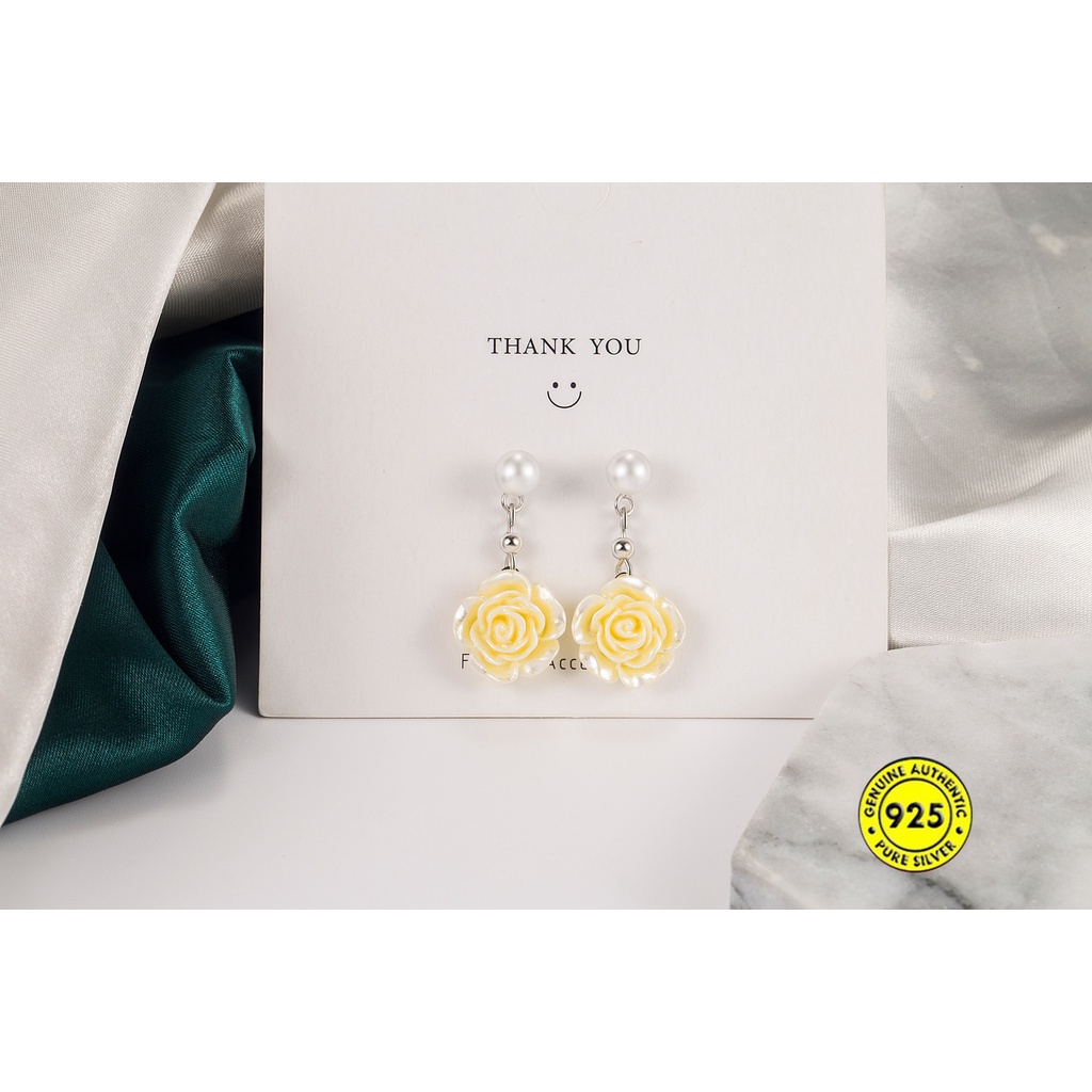 Anting Stud Desain Bunga Mawar Camellia Aksen Mutiara Bahan S925 Sterling Silver Lapis Emas Anti Alergi