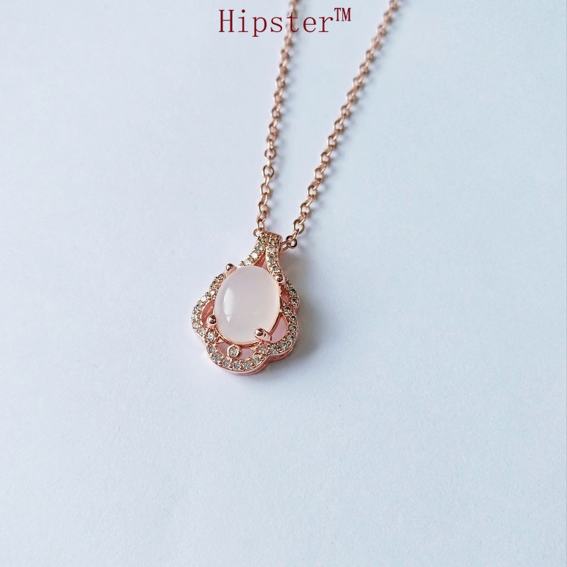 Elegance Retro Full Diamond Light Luxury Rose Gold Pink Crystal Hollow Pendant Necklace