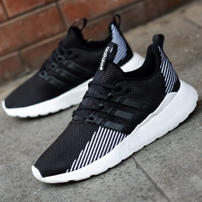 ADIDAS QUESTAR FLOW BLACK WHITE