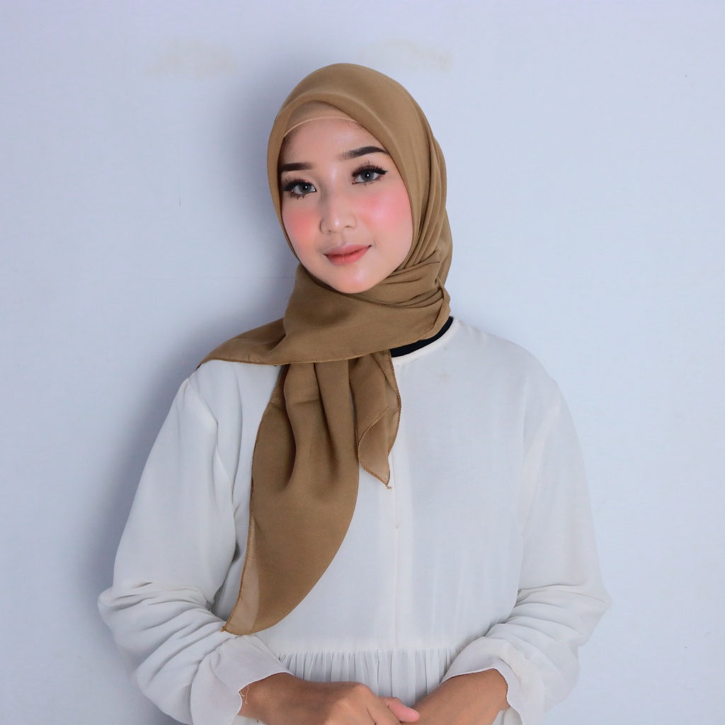 Jilbab Bella Square Premium Kerudung Bella Square Anti Mleyot Hijab Segi Empat Bahan Polycotton Premium By Ansania