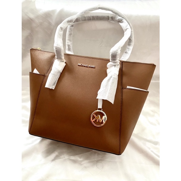 mK charlotte luggage