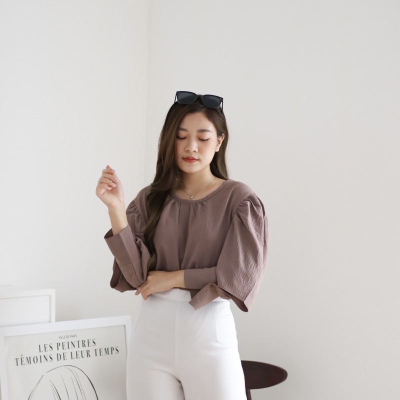 MSMO Denise Blouse Puffy Sleeve / Atasan Wanita / Blouse Wanita / Kaos Wanita / Top Wanita / Blouse Wanita-Soft Burgundy