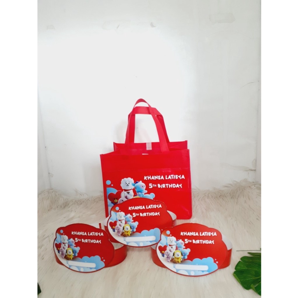 

Tas Ultah Kantong Plus Topi Tema Kartun BT21