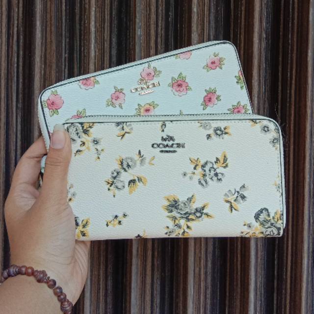 Coach Wallet Flower