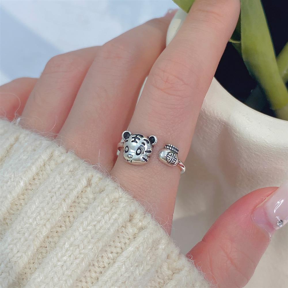 Cincin Desain Hewan Harimau Bahan S925 Silver Untuk Wanita