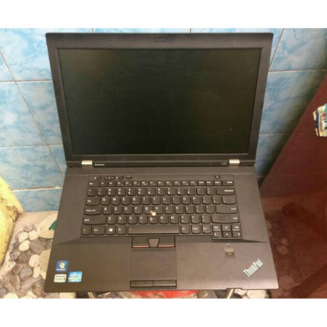 Laptop murah spek tinggi di kelasnya hanya 3 jutaan