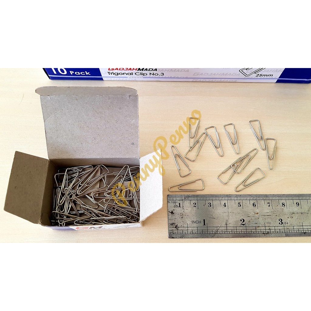 

Trigonal Paper Clip No.3 GM-TC03 (Size 25MM) 1 Box Kecil isi 40 Clip