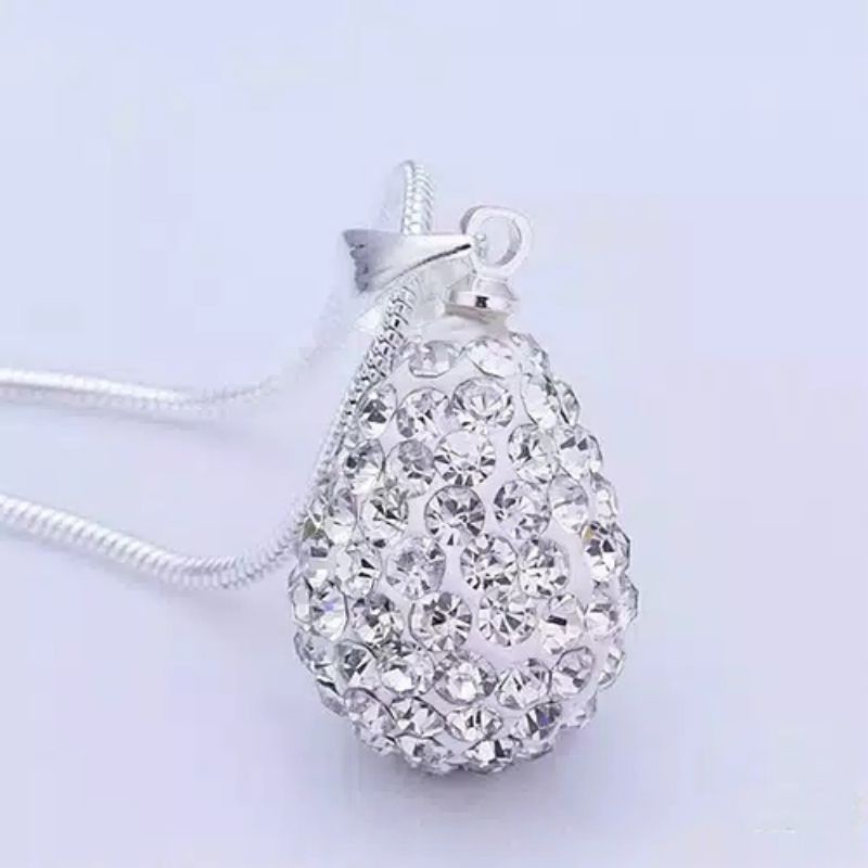 kalung titaniun zicron