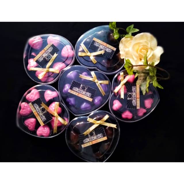 

Paket Coklat / Paket Coklat Lebaran / Coklat Toples