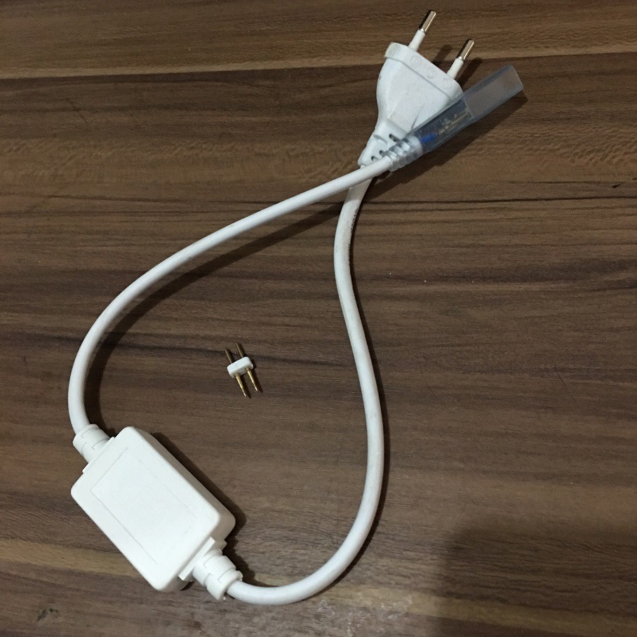 Travo Strip LED Adaptor LED Electrical 300V Bagus Tidak Cepat Panas