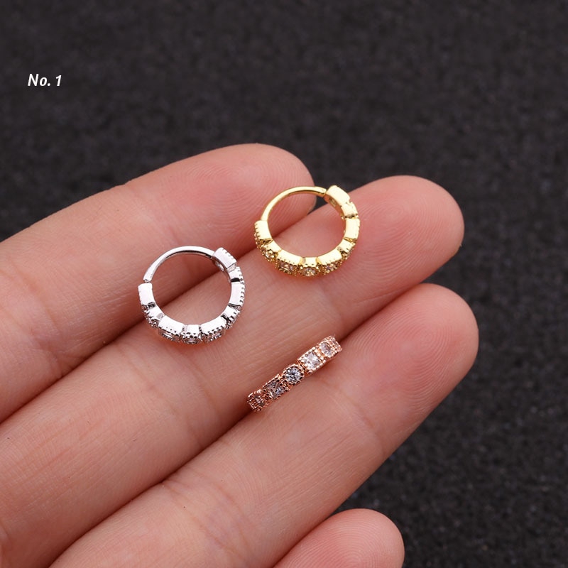 1pc Anting Tindik Telinga 8mm Warna Rose Gold Hias CZ Untuk Priawanita