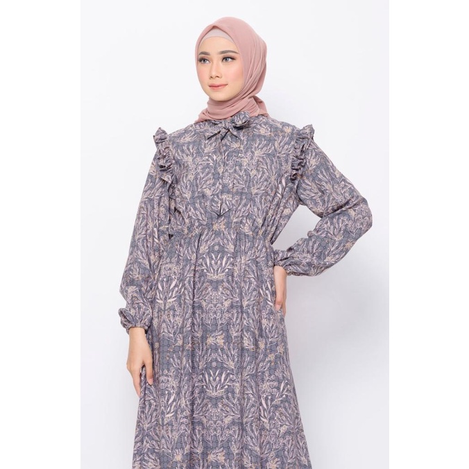 BIA X Cut Meyriska - Pahat Charcoal Dress Islamic Journey In Istanbul