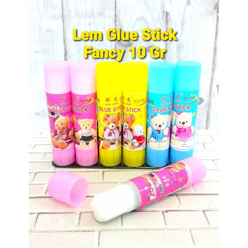 

Lem Kertas Glue Stick Fancy 10gram ( 1pcs )
