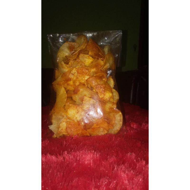

Camilan Keripik Ubi