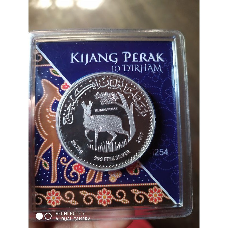 koin perak 10 dirham