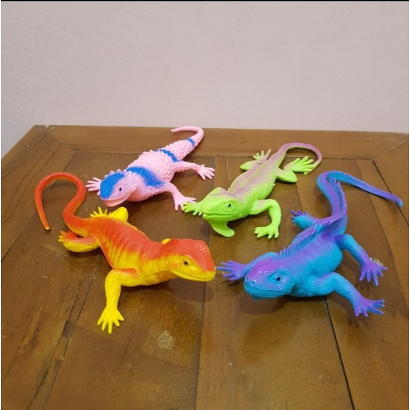 Mainan Karet Hewan Reptil