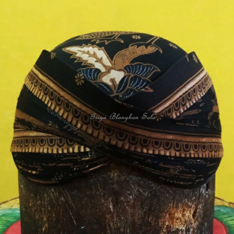 Blangkon Solo Model Kasatrian Bisa Dilipat & Dicuci