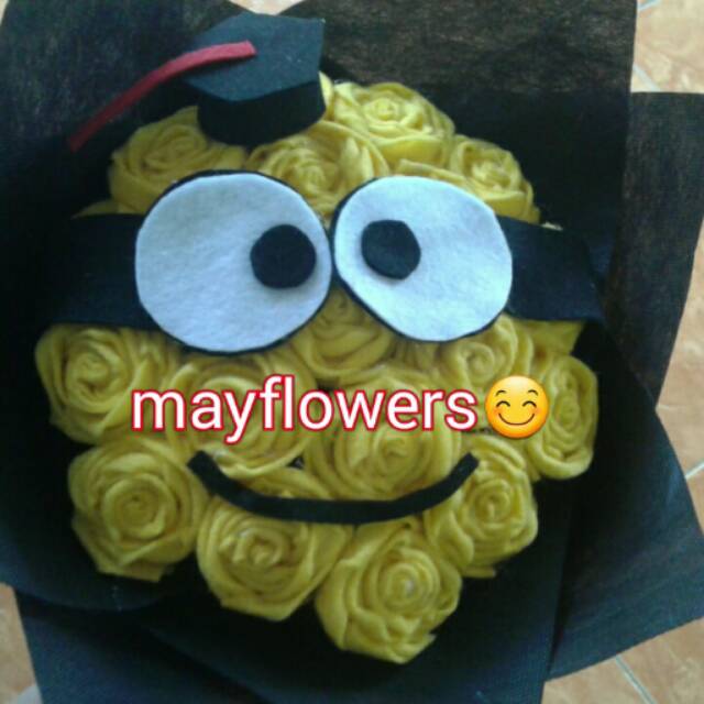 Buket bunga karakter kartun minion/bunga mawar flanel