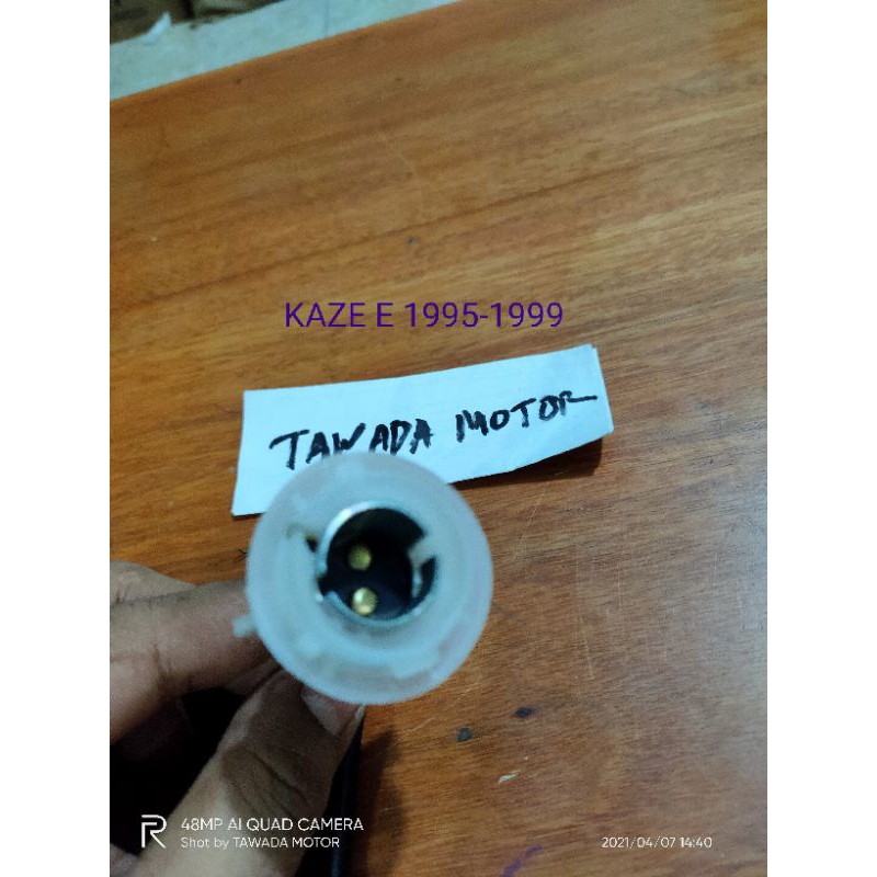 SOKET FITTING LAMPU STOP REM BELAKANG KAWASAKI KAZE E TH. 1995-1999