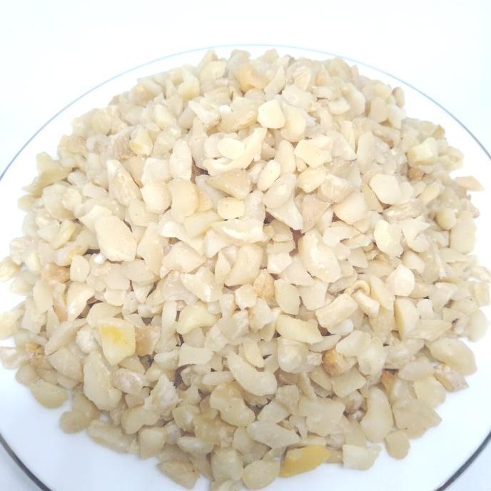 

PROMO KEMIRI MENIR (BELAH 4) 1KG ORIGINAL