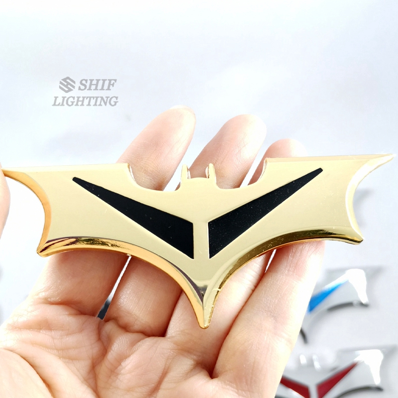 1Pc Stiker Emblem Logo Batman 3D Bahan Metal untuk Dekorasi Mobil / Motor / Truk