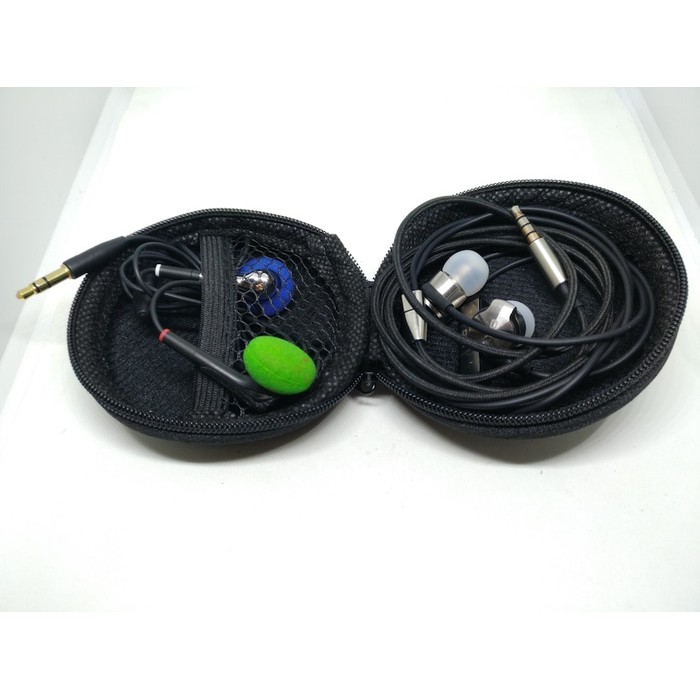 Round Earphone Case Bulat Headset Tempat (8x3cm)