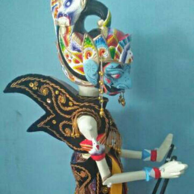 wayang golek gatot kaca/wayang golek besar kualitas bagus tokoh kesatria gatotkaca