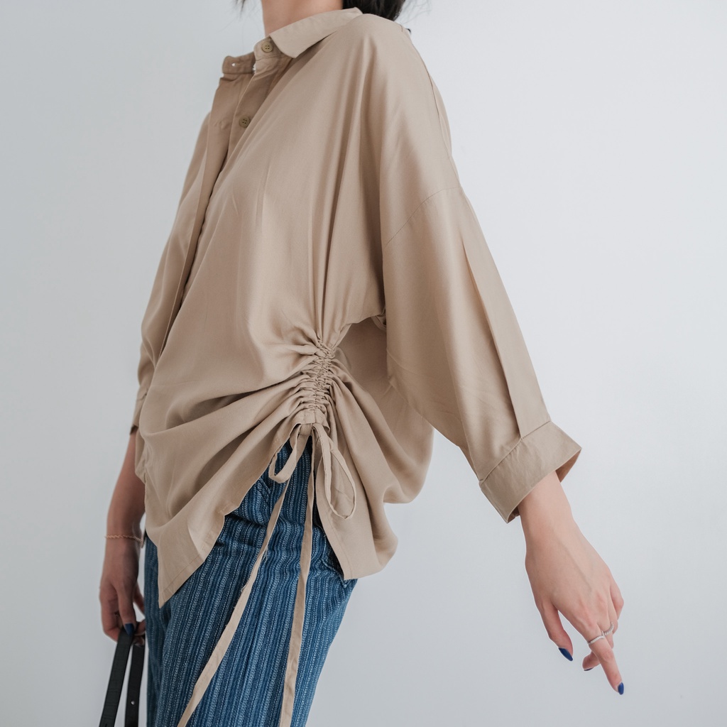 [TAVIA] NANA BLOUSE / KEMEJA WANITA OVERSIZED / ATASAN WANITA / TOP