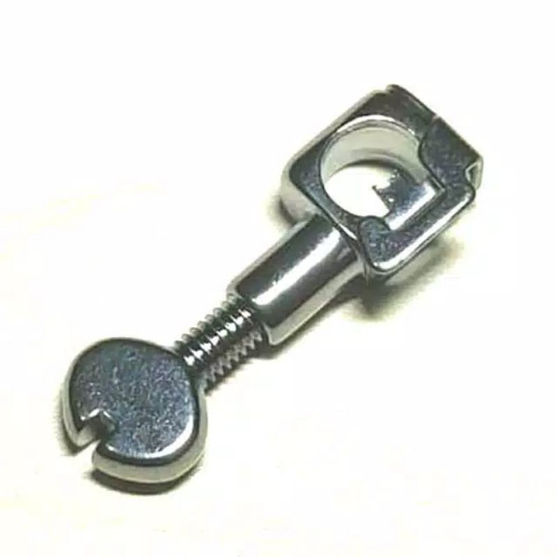 Jepit Jarum / Needle Clamp Mesin Jahit Portable Butterfly - Singer