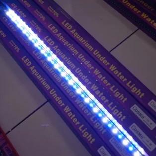 Lampu celup Aquarium Cosmo CS-V1000 LED 100cm Underwater Putih Biru