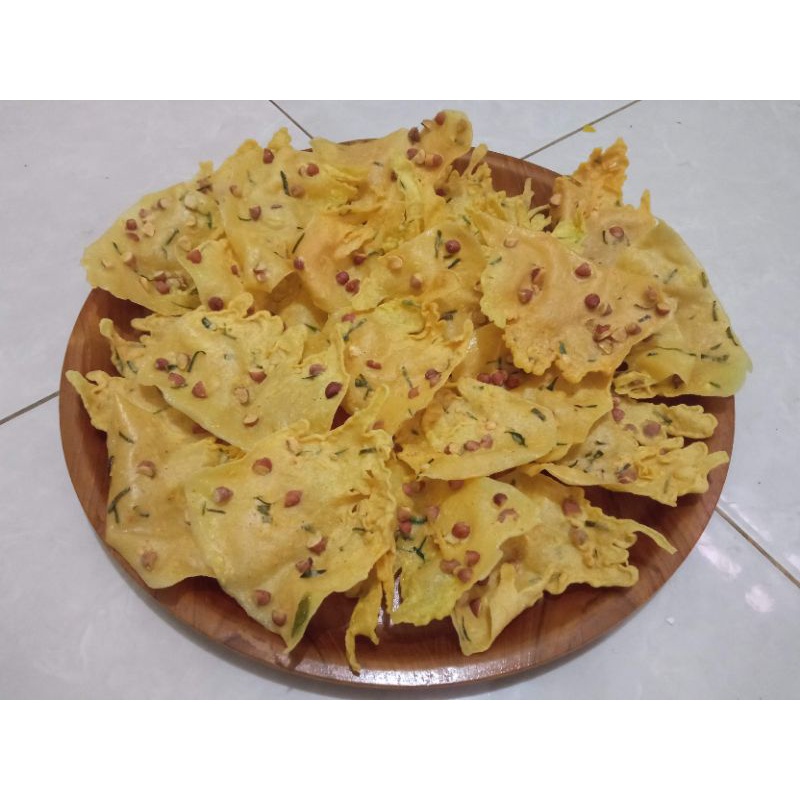 

Muslim Peyek