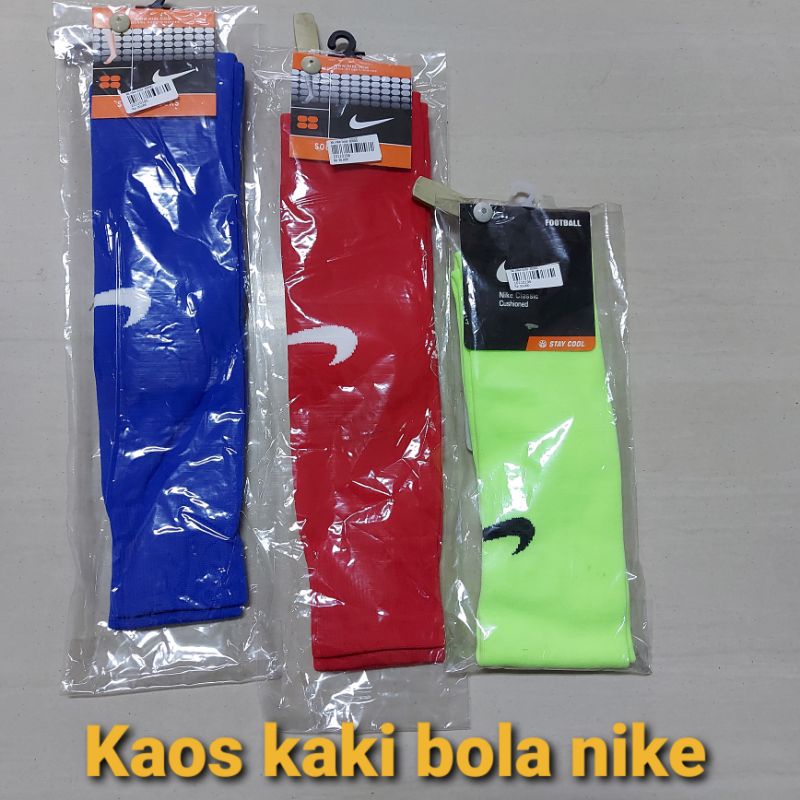 Kaos kaki bola nike