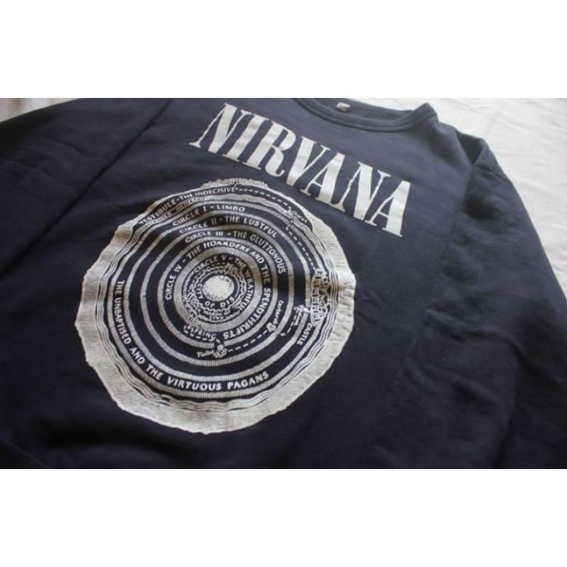 Crewneck NIRVANA By Uniqlo SECOND
