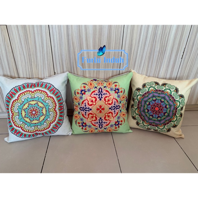 Sarung bantal sofa sarung bantal kursi warna putih/hijau /cream IMPOR 45×45cm