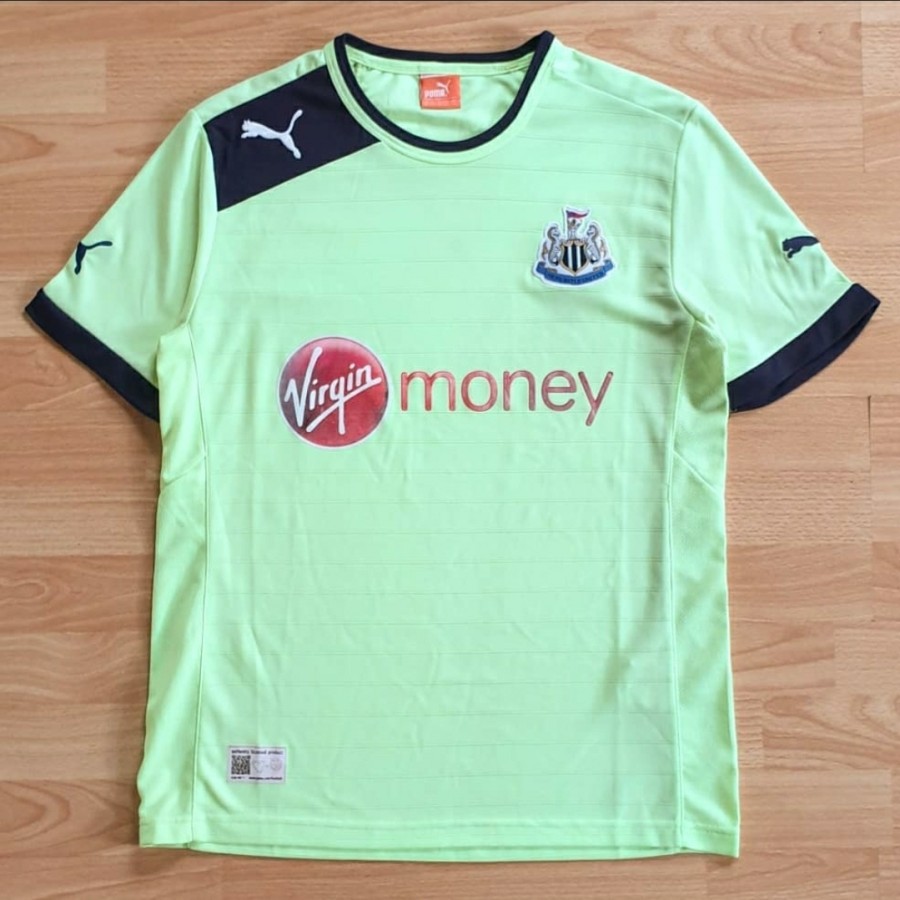 Jersey Newcastle United Away 2012-2013 Baju Bola Inggris Grade AAA England Puma Langka Futsal