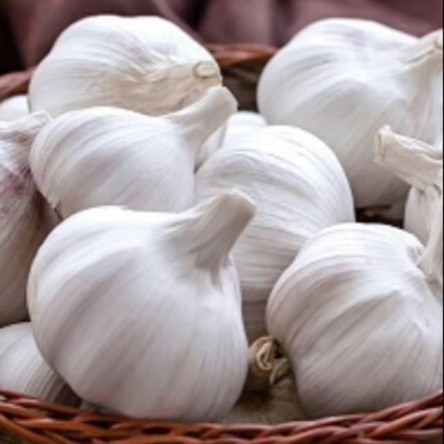 

BAPUT/BAWANG PUTIH 250 GRAM